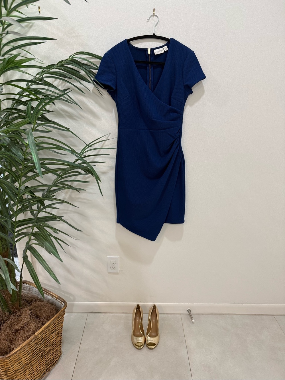 Bisou Bisou Navy Faux-Wrap Short Sleeve Midi Dress
